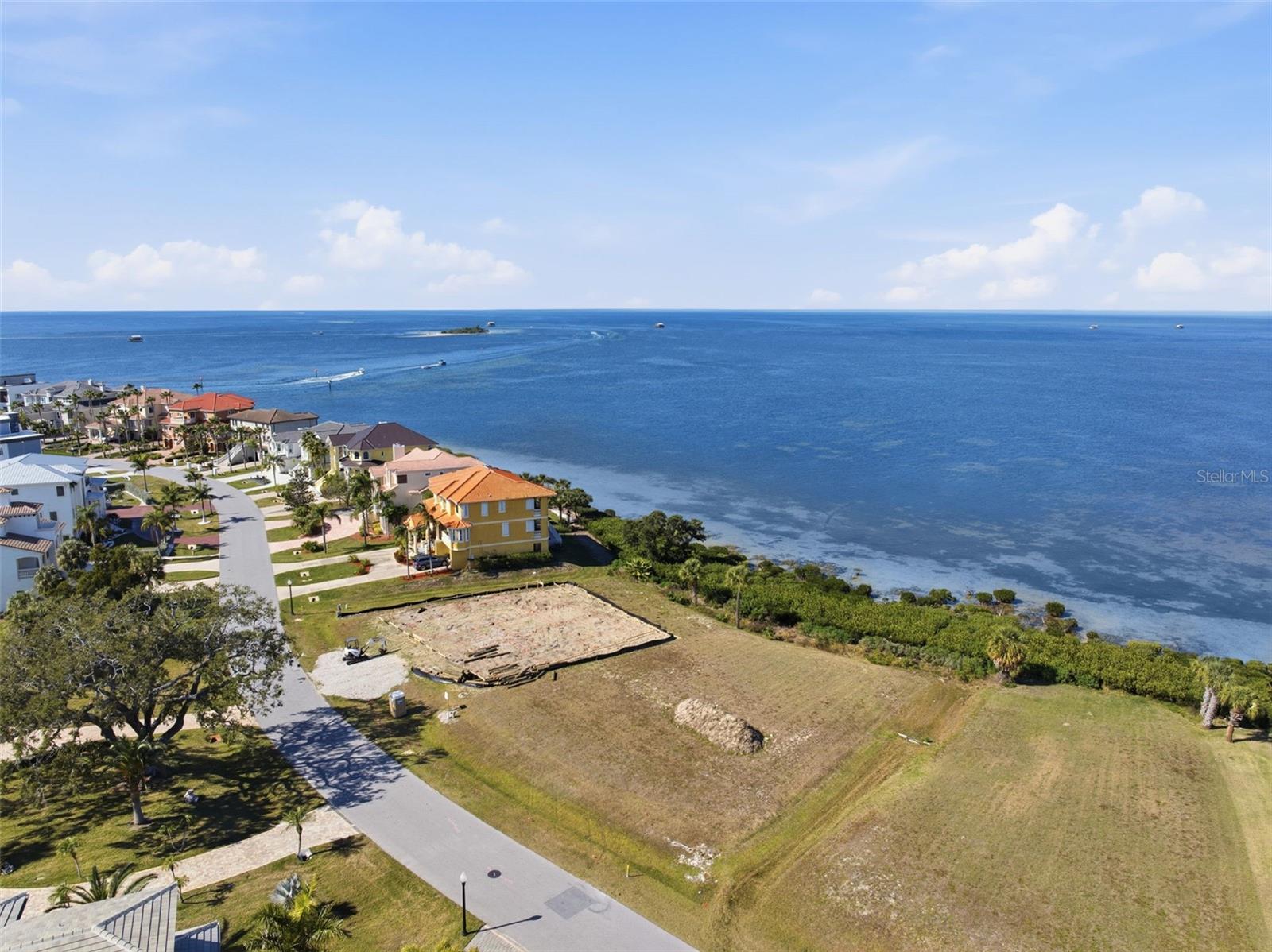 26 Harborpointe Dr, Port Richey, FL 34668
