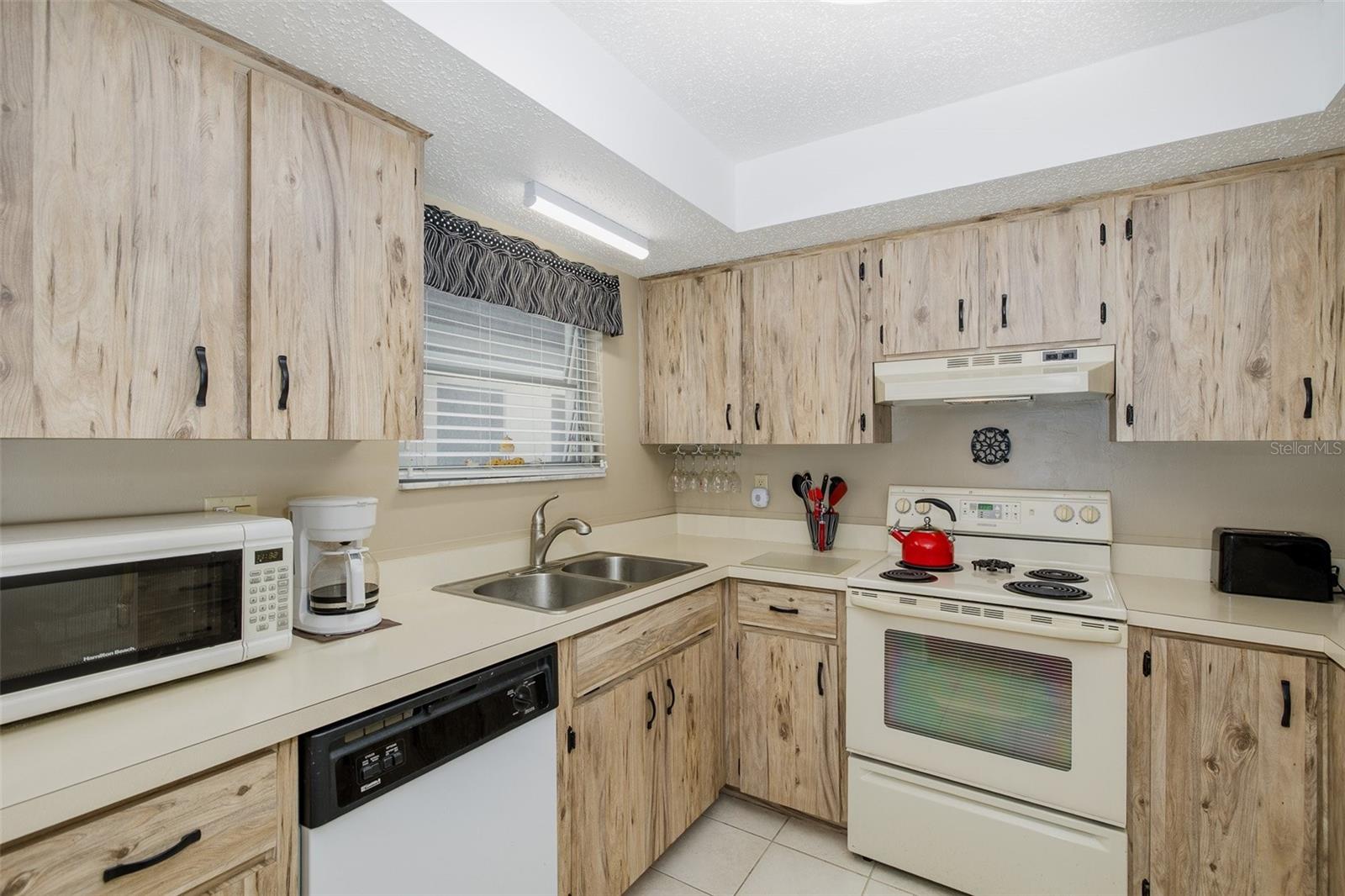 4660 Marine Unit 303, New Port Richey, FL 34652