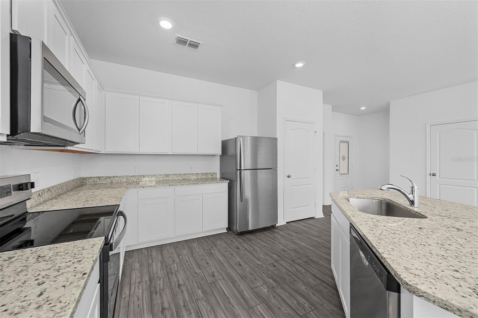 556 Bay Leaf, Poinciana, FL 34759