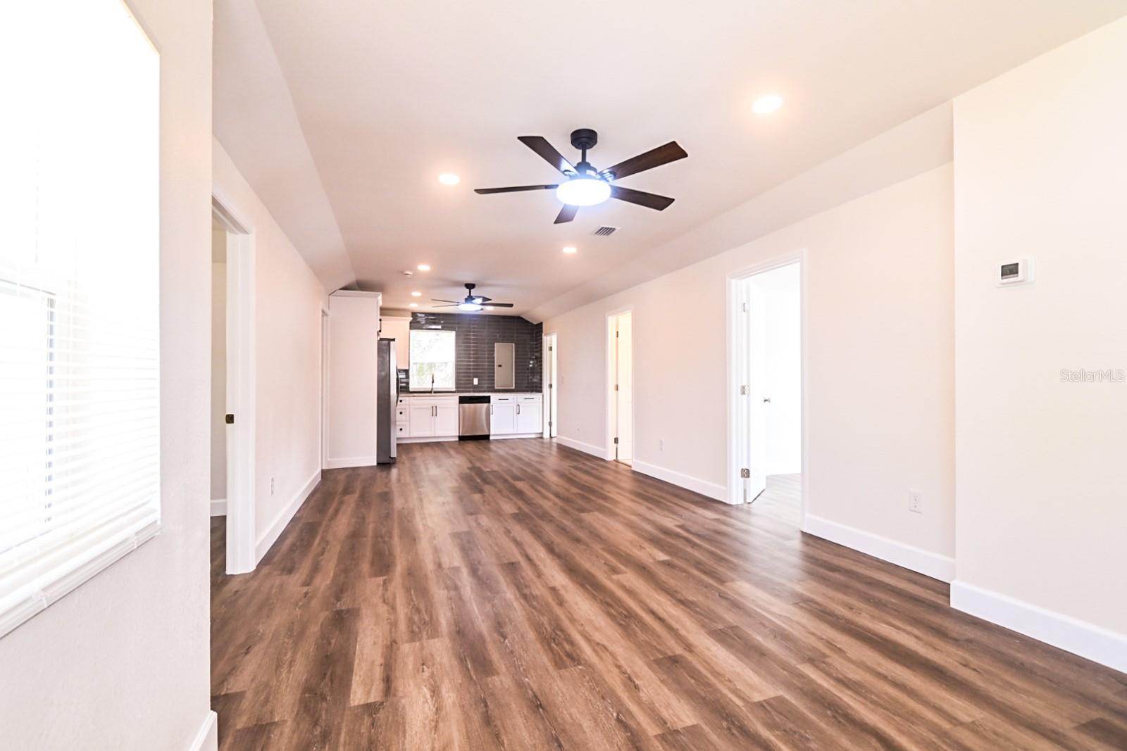 426 Disston, Tarpon Springs, FL 34689