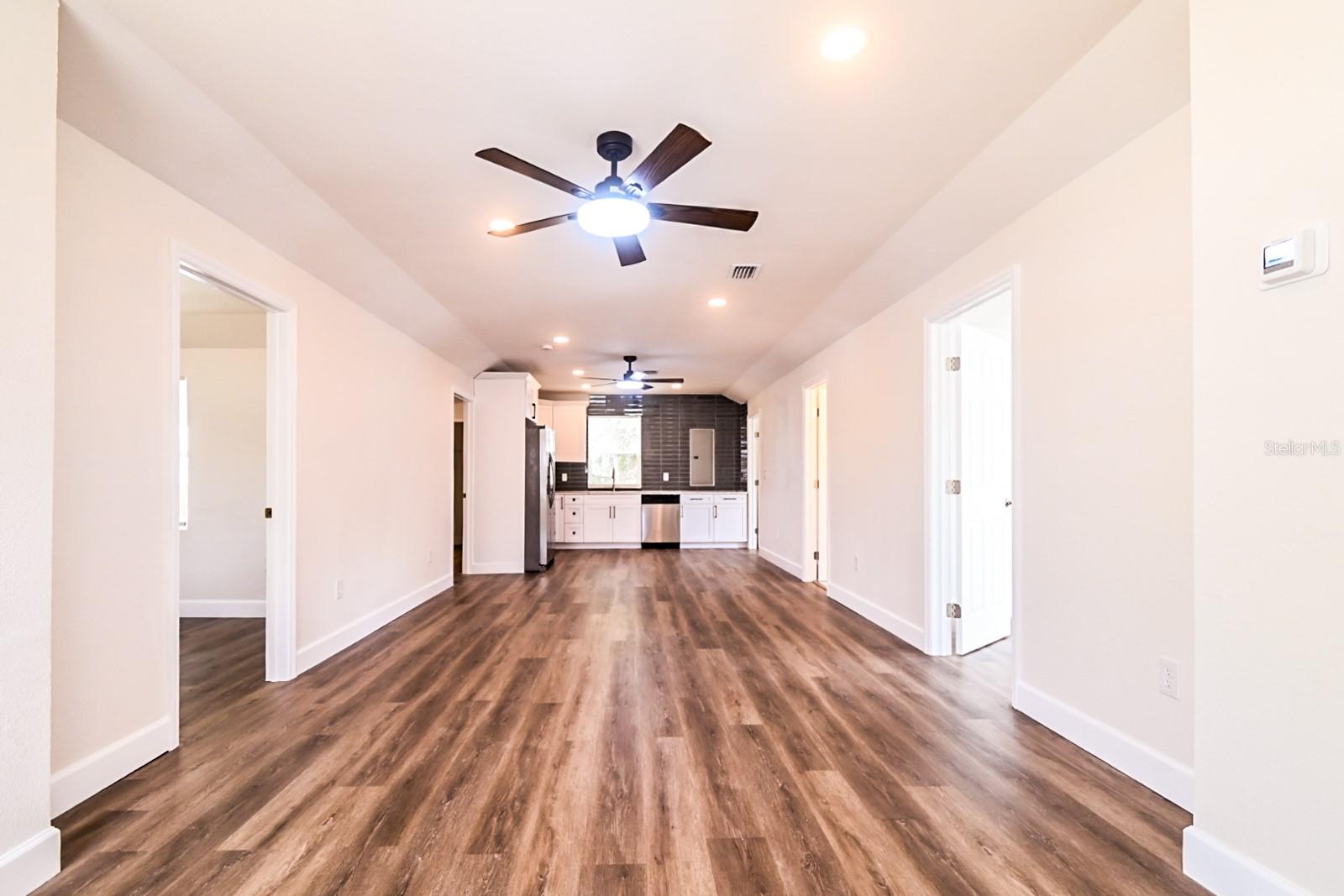 426 Disston, Tarpon Springs, FL 34689