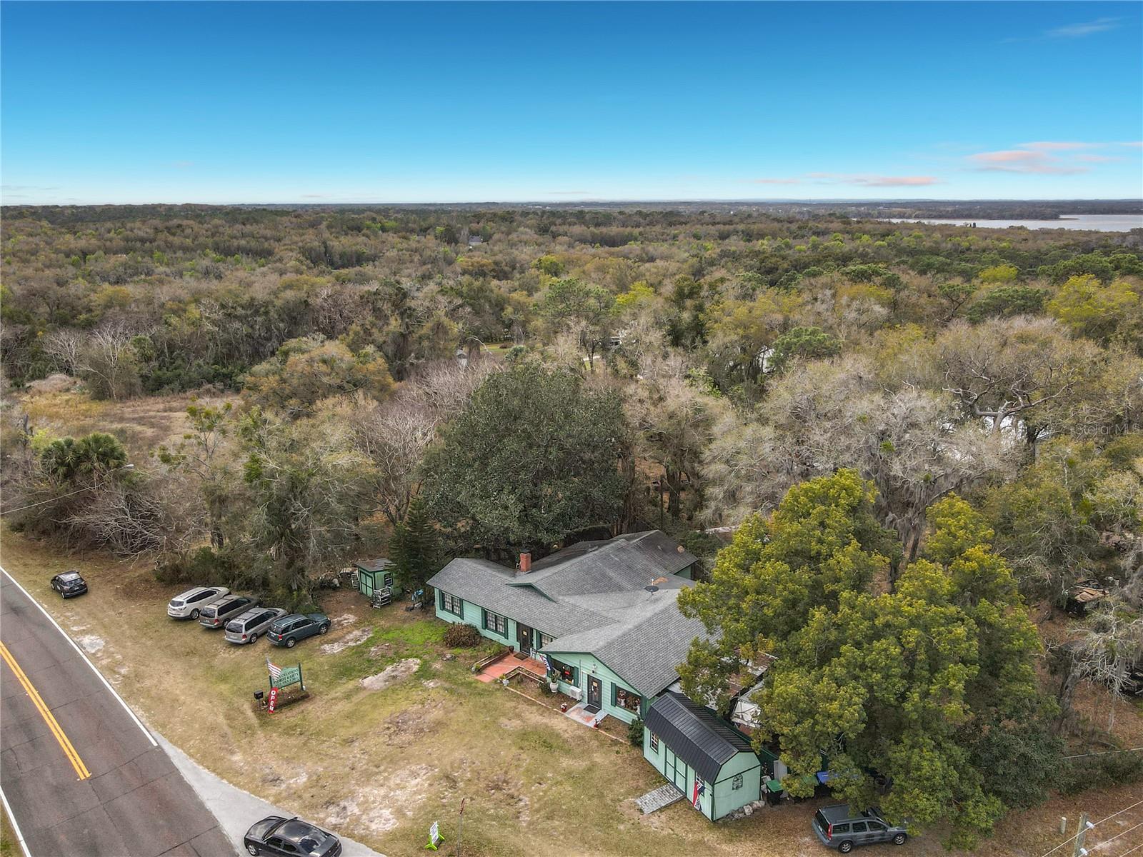 6942 Old Highway 441, Mount Dora, FL 32757