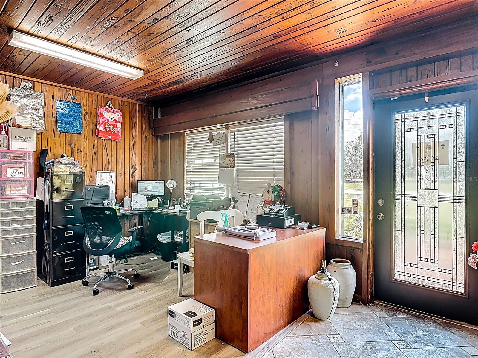 6942 Old Highway 441, Mount Dora, FL 32757