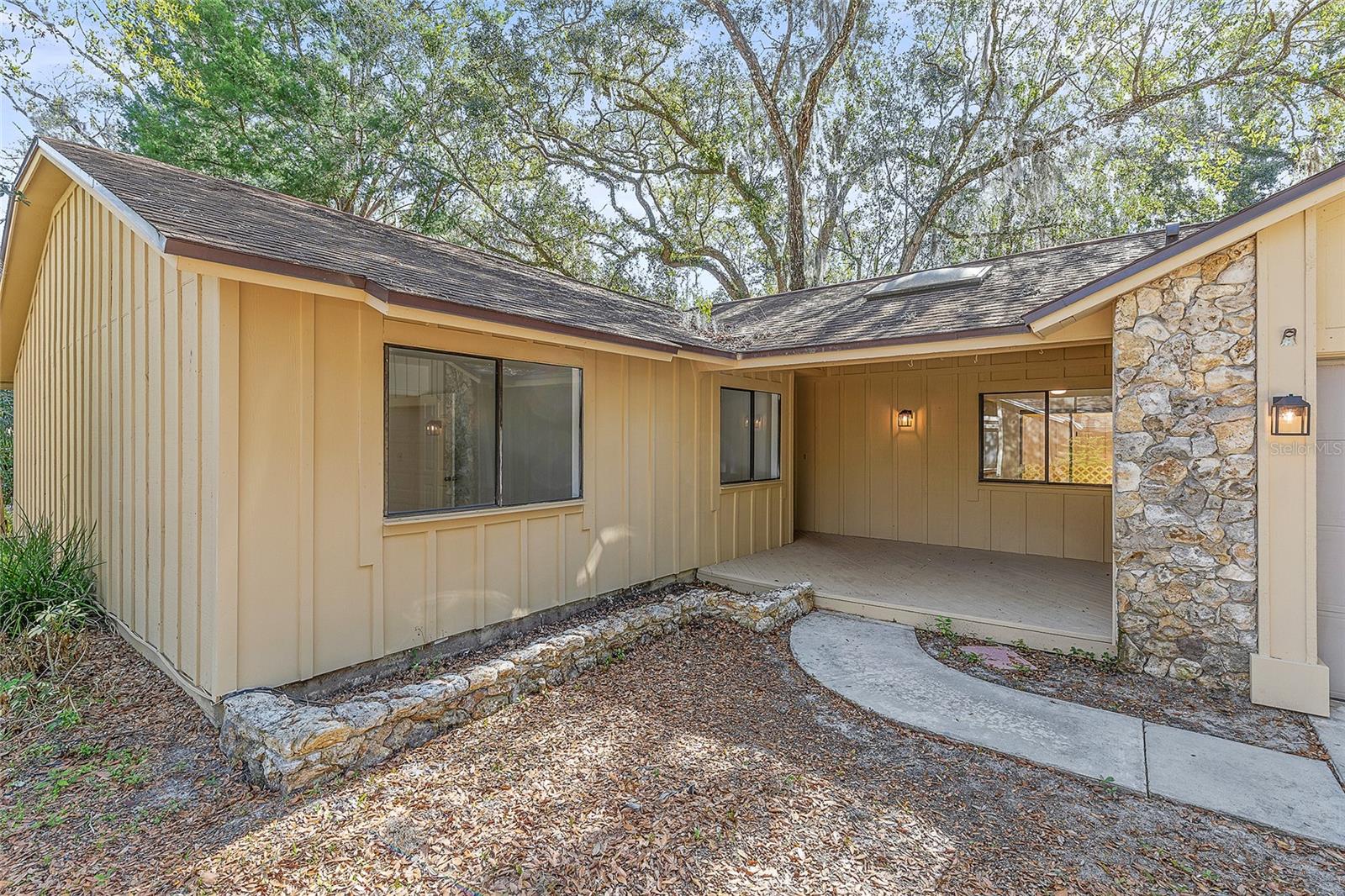 38 Snaresbrook, Ormond Beach, FL 32174