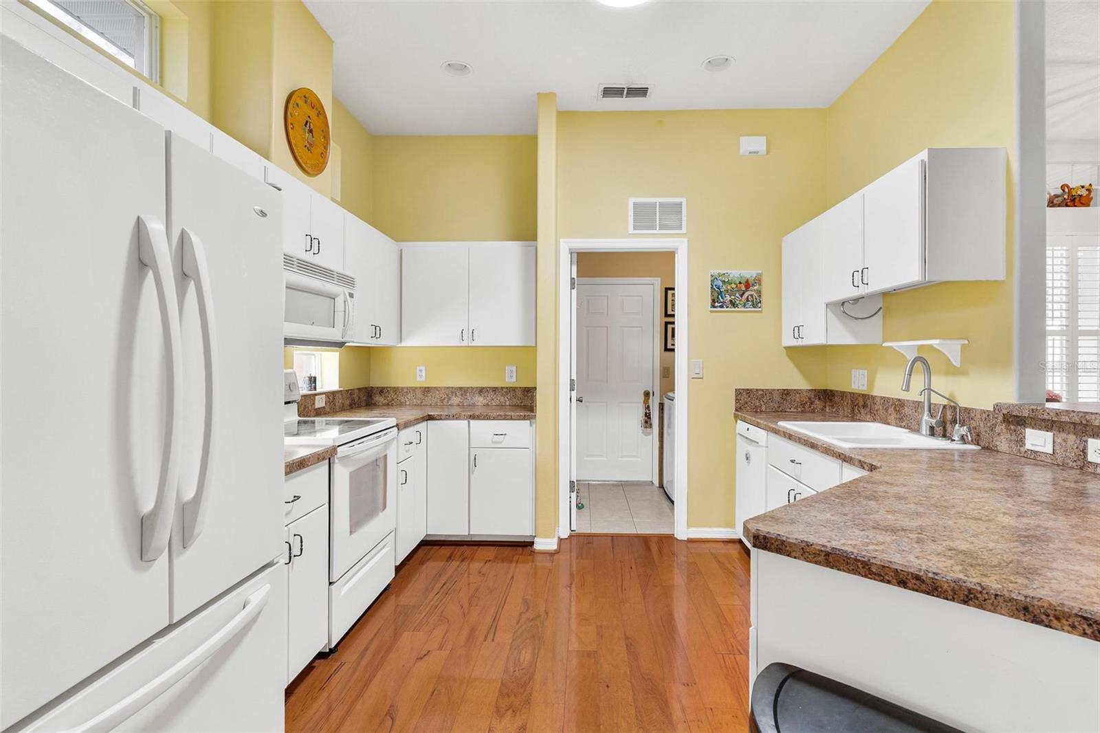 5245 China Sea, Tavares, FL 32778