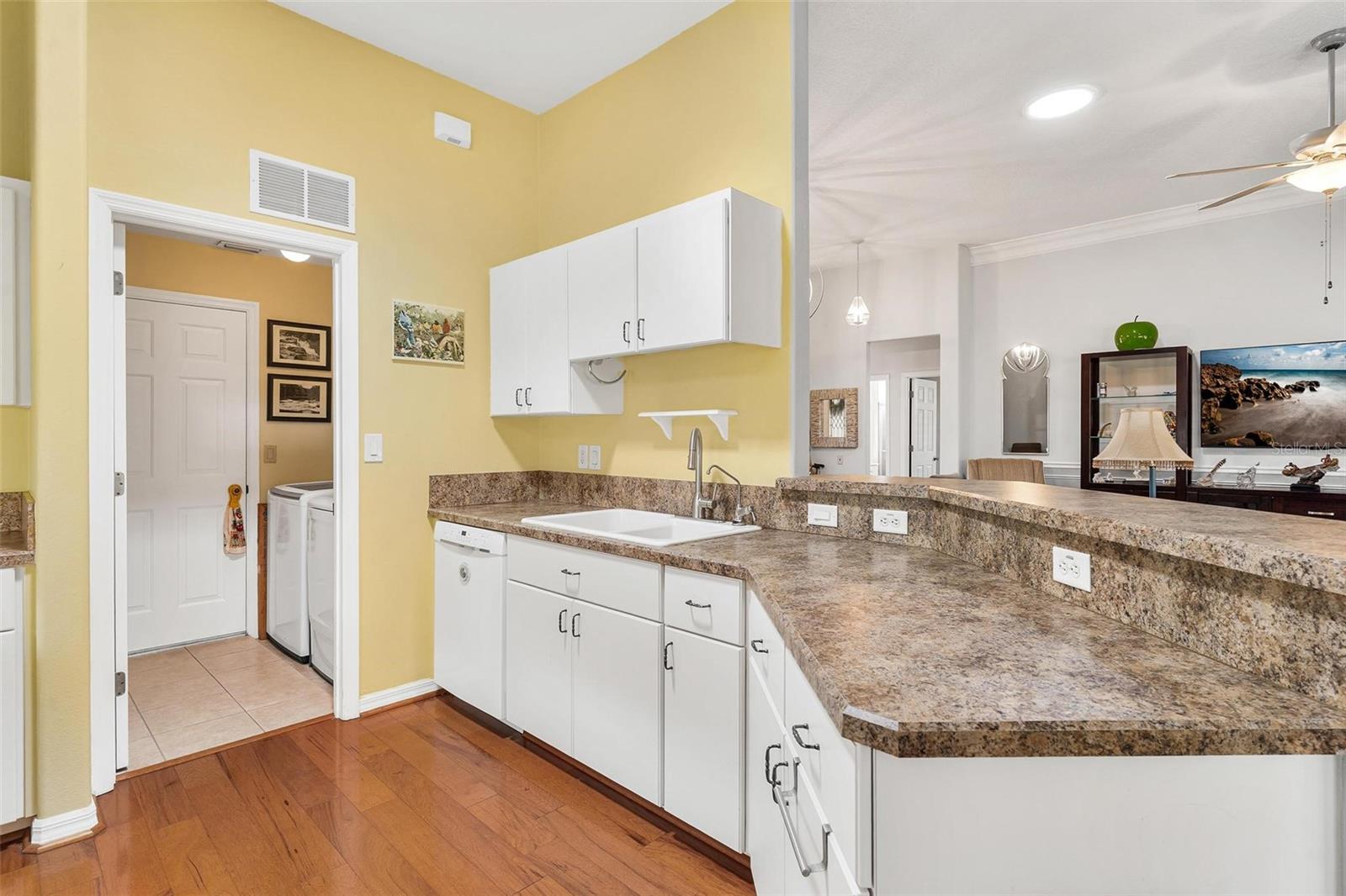 5245 China Sea, Tavares, FL 32778