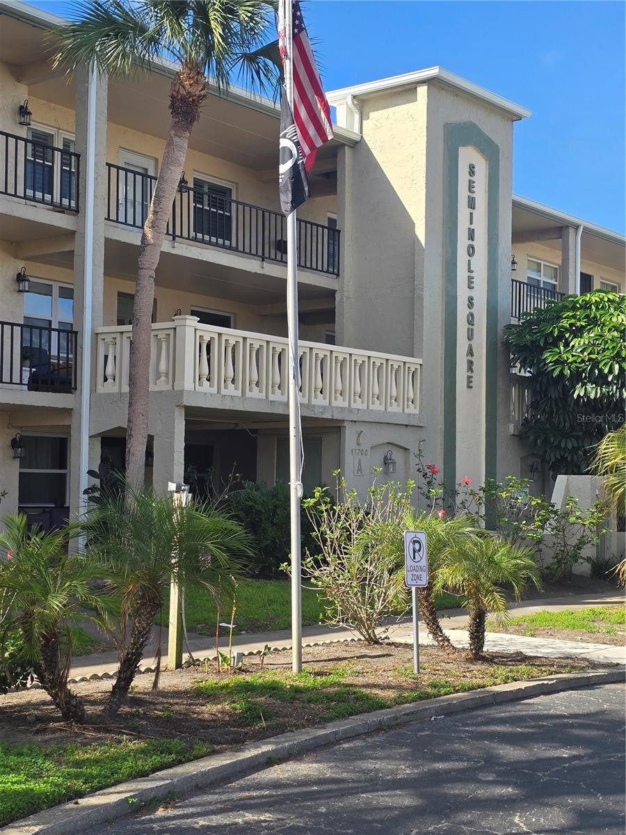 11700 Park Unit 105, Seminole, FL 33772