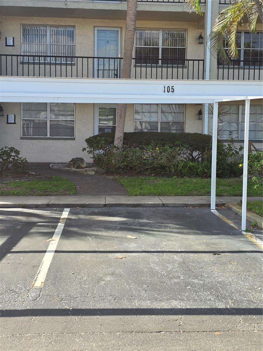 11700 Park Unit 105, Seminole, FL 33772