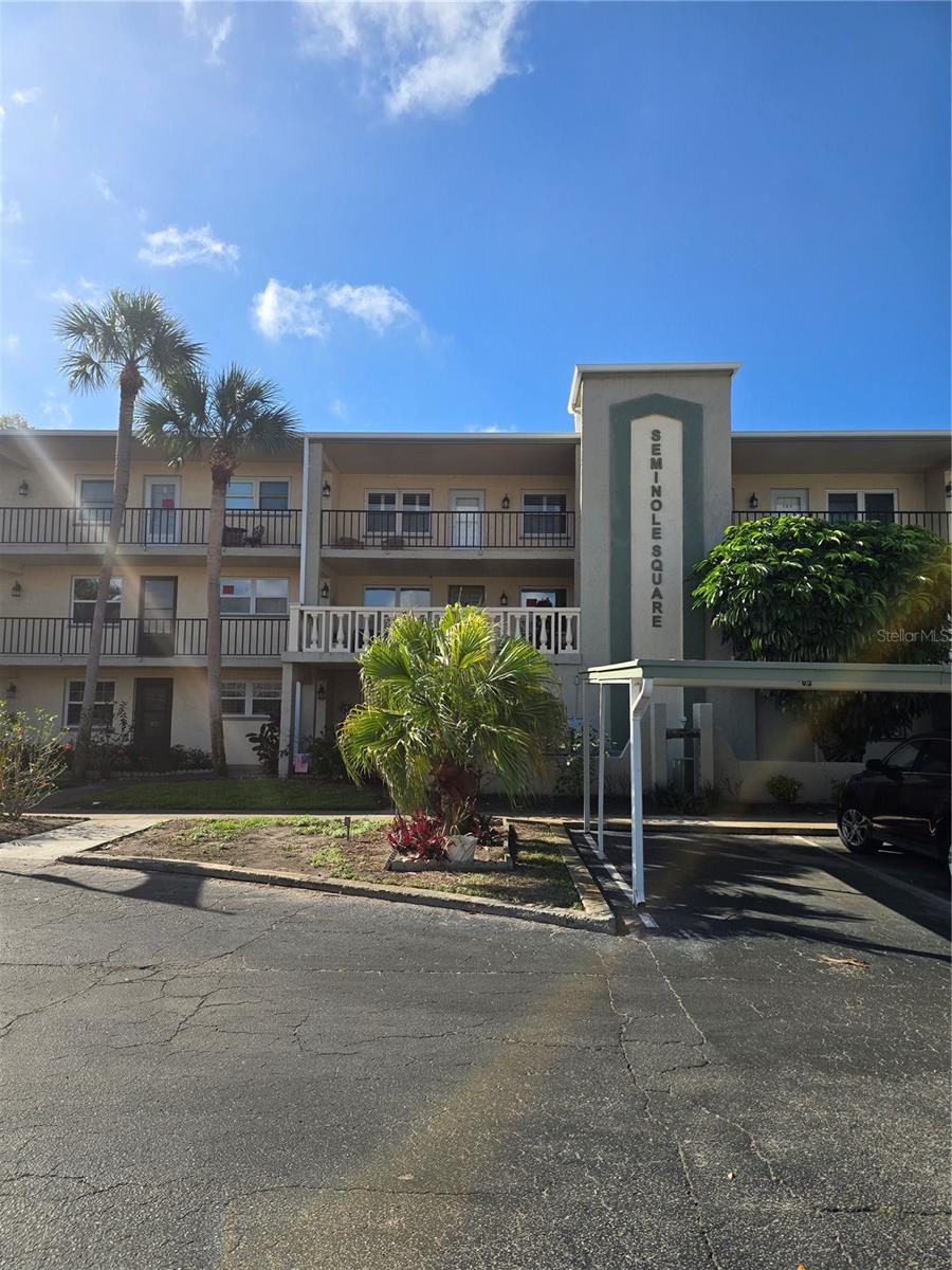 11700 Park Unit 105, Seminole, FL 33772