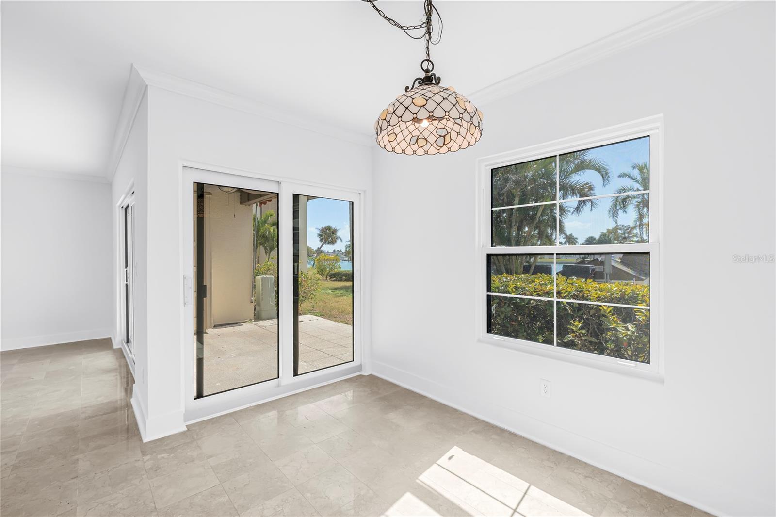 509 Plaza Seville Unit 19, Treasure Island, FL 33706