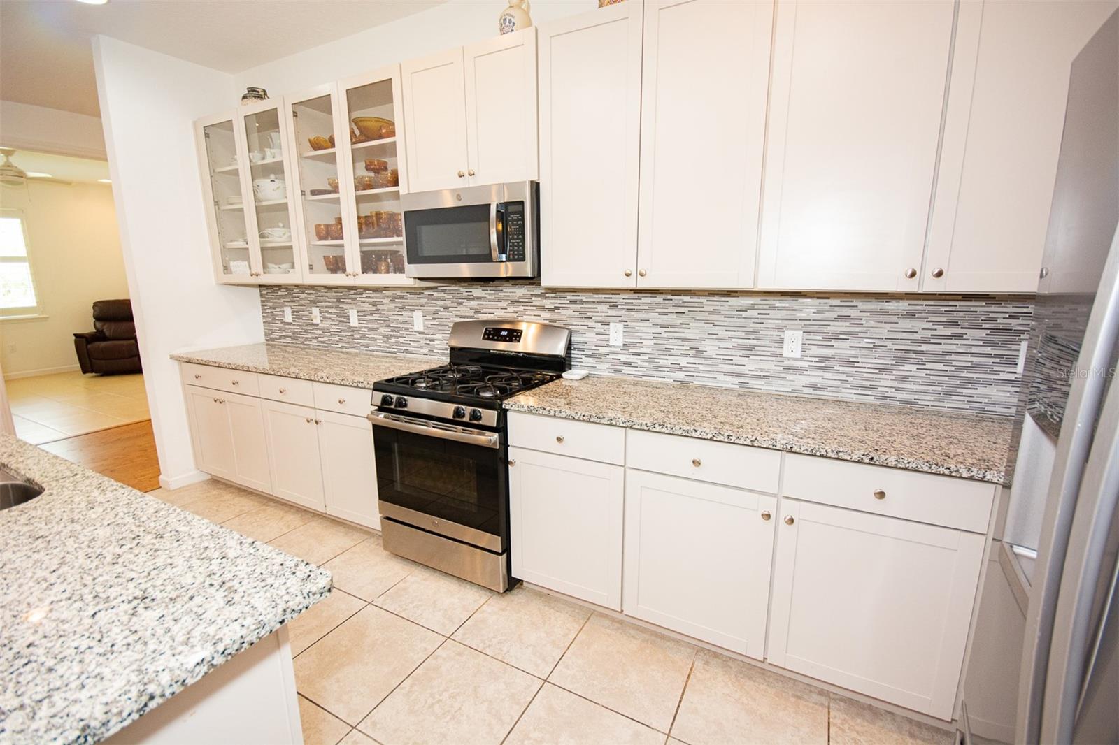 215 Avenham, Deland, FL 32724