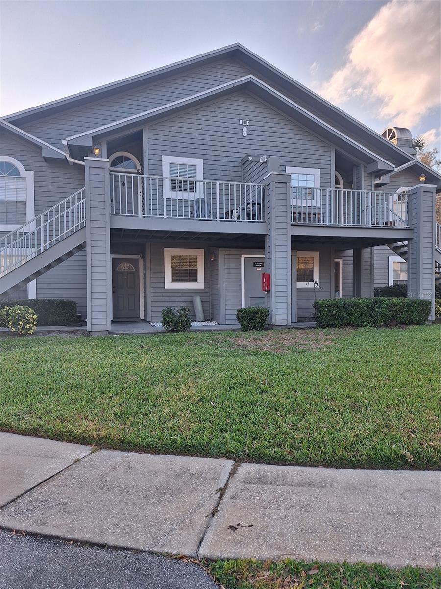 11910 Skylake Unit E, Temple Terrace, FL 33617