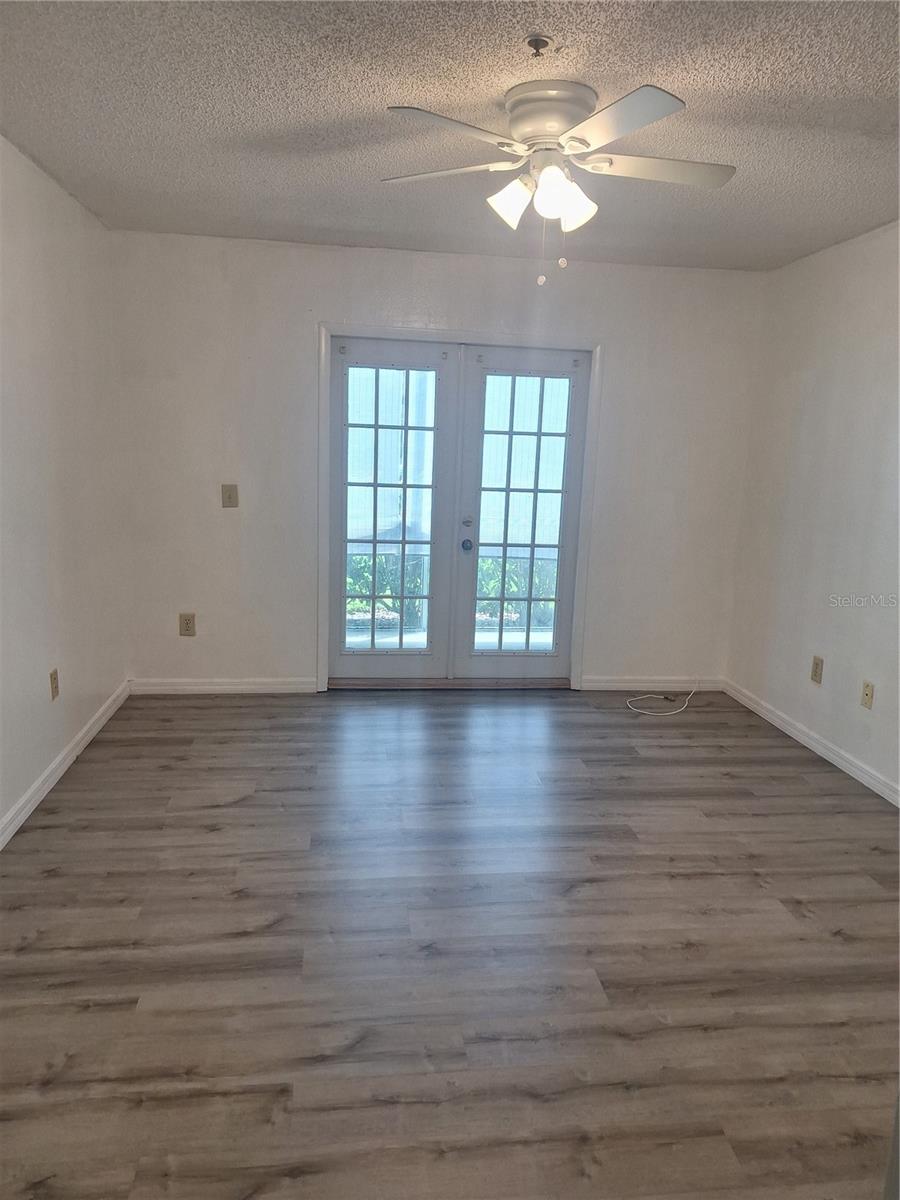 11910 Skylake Unit E, Temple Terrace, FL 33617