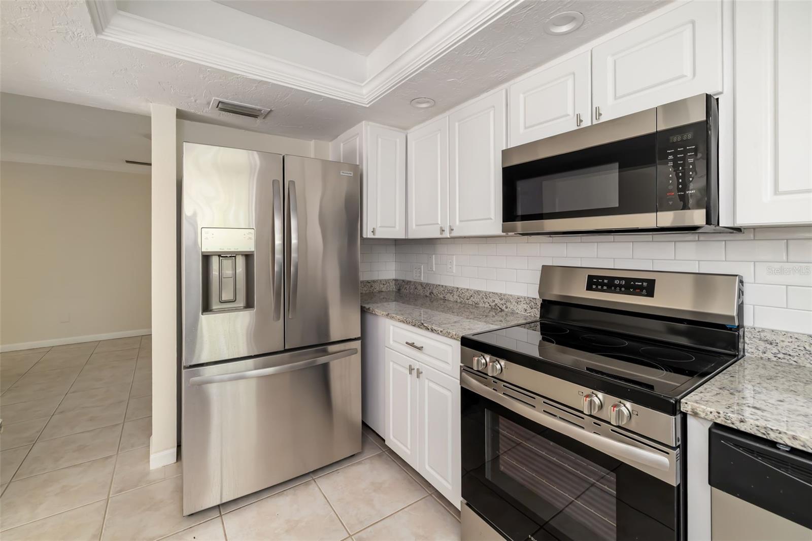 1097 Willis, Sarasota, FL 34232