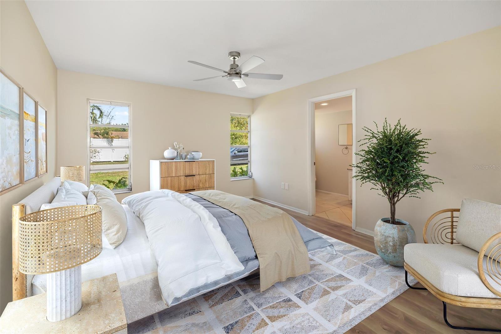 1097 Willis, Sarasota, FL 34232