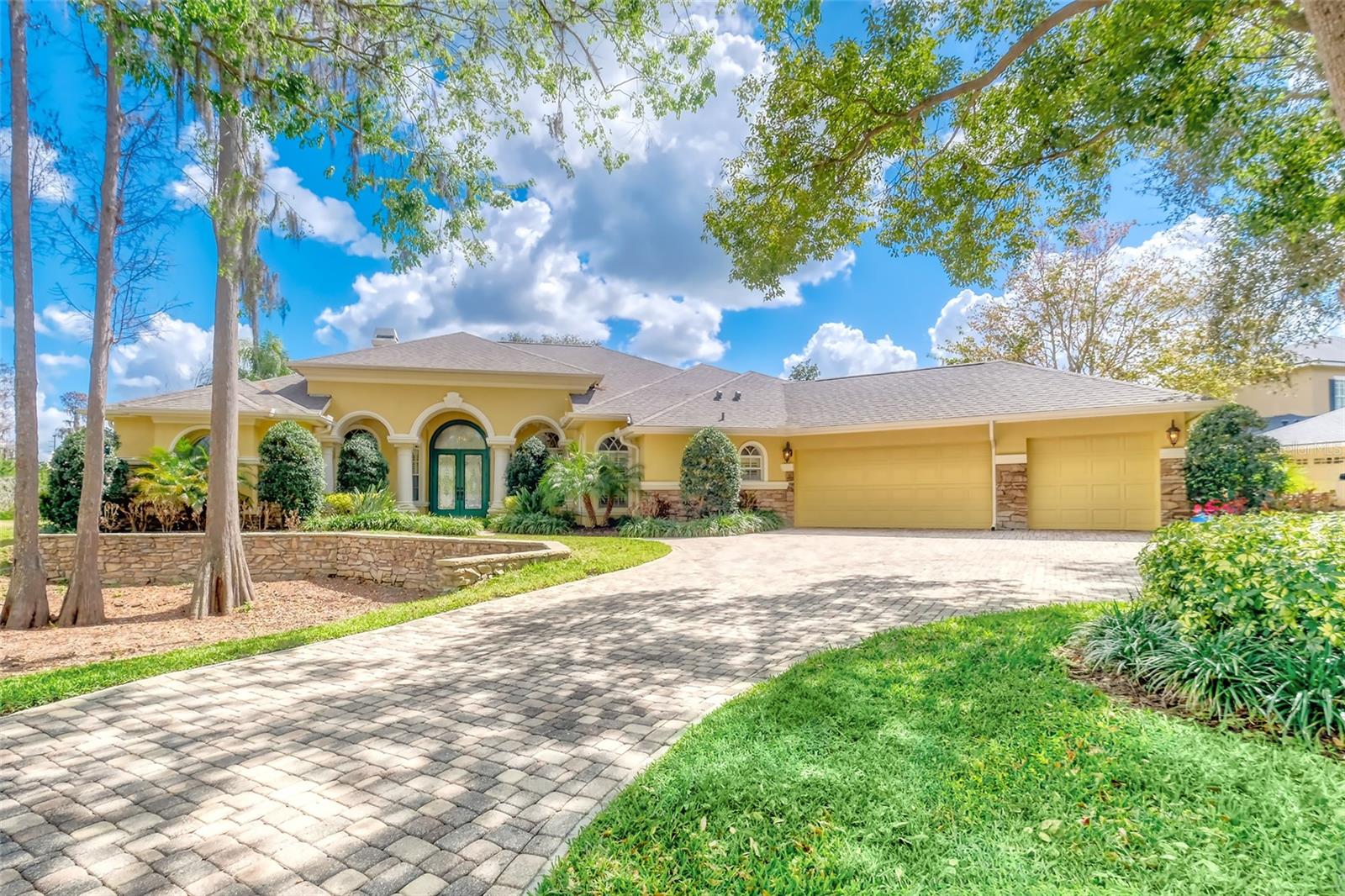2983 Wentworth, Tarpon Springs, FL 34688
