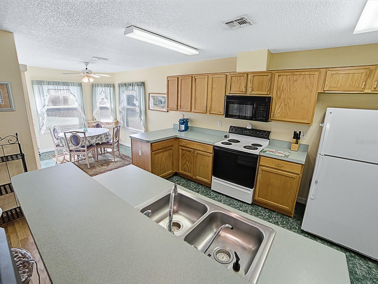 32914 Crooked Oaks, Leesburg, FL 34748
