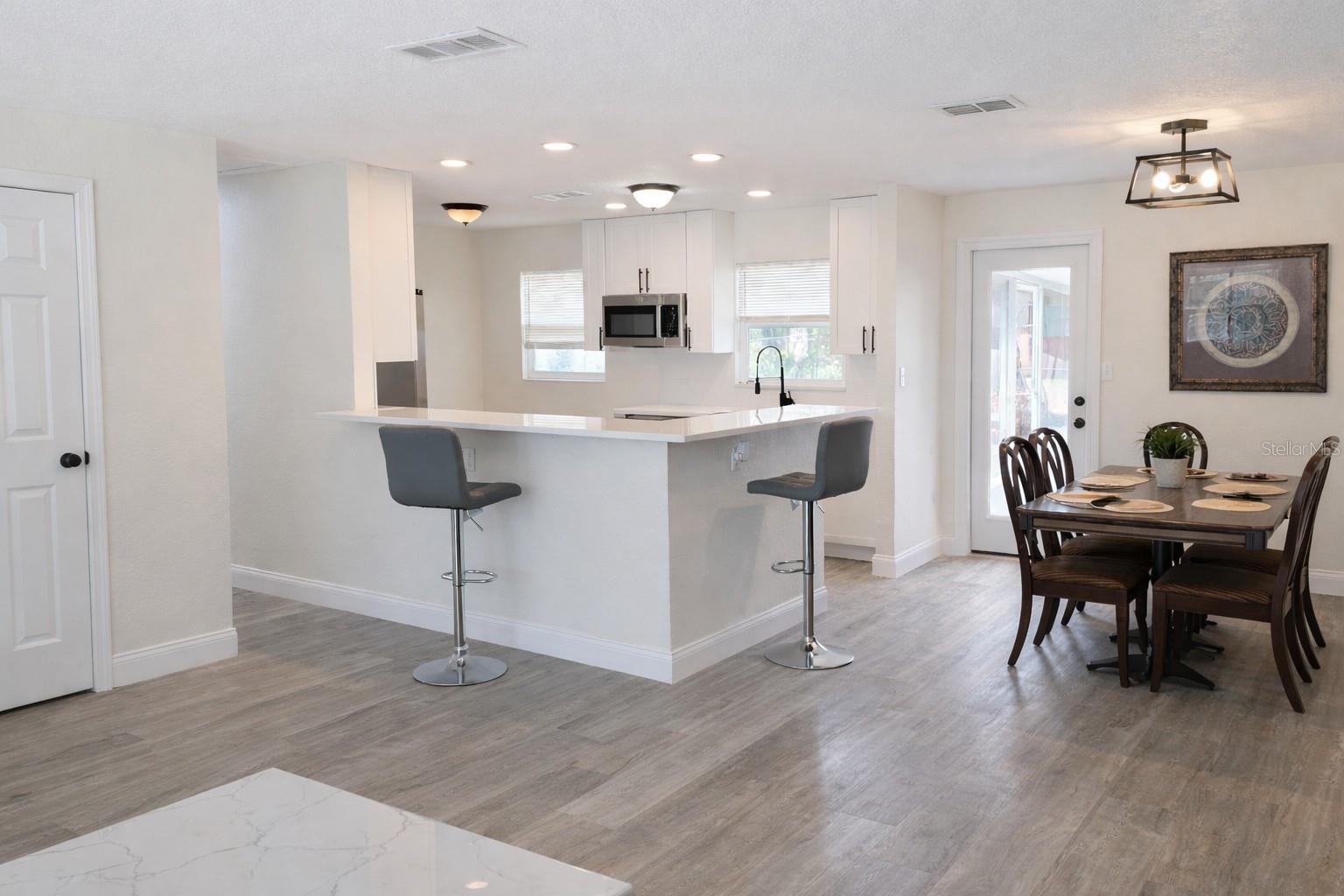 713 Thomas, Cocoa, FL 32922