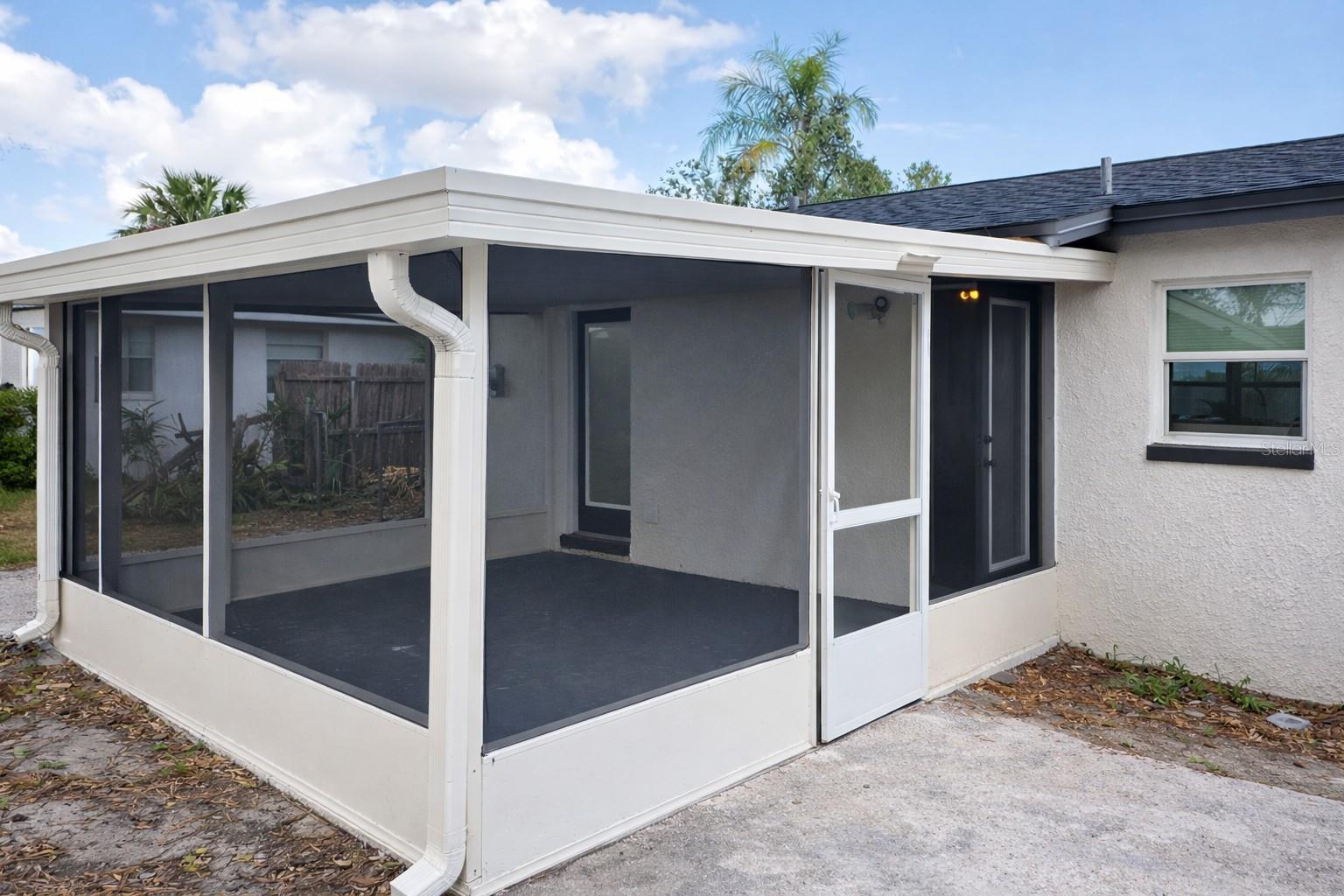 713 Thomas, Cocoa, FL 32922