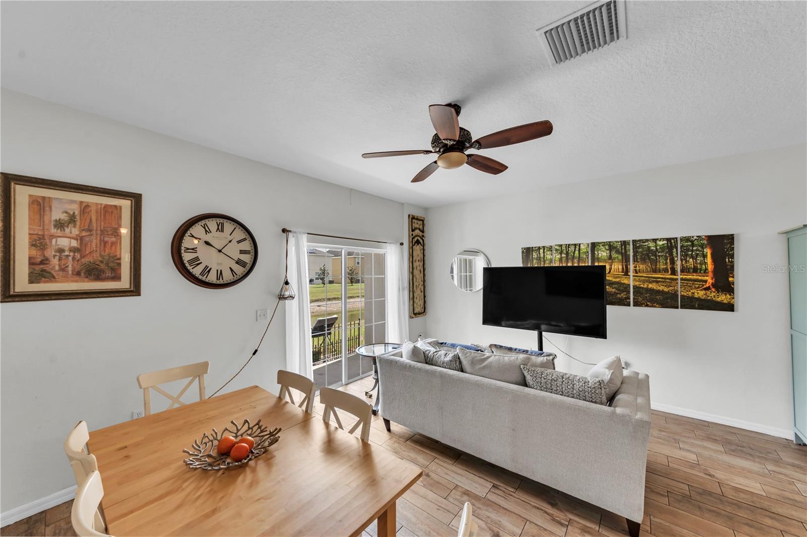 1939 Greenwood Valley, Plant City, FL 33563