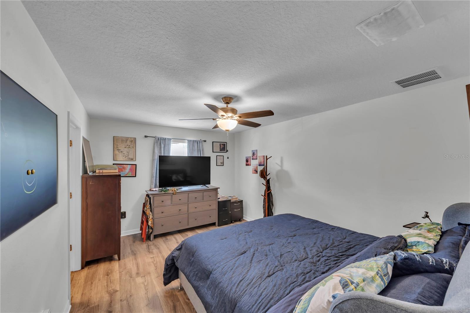 1939 Greenwood Valley, Plant City, FL 33563