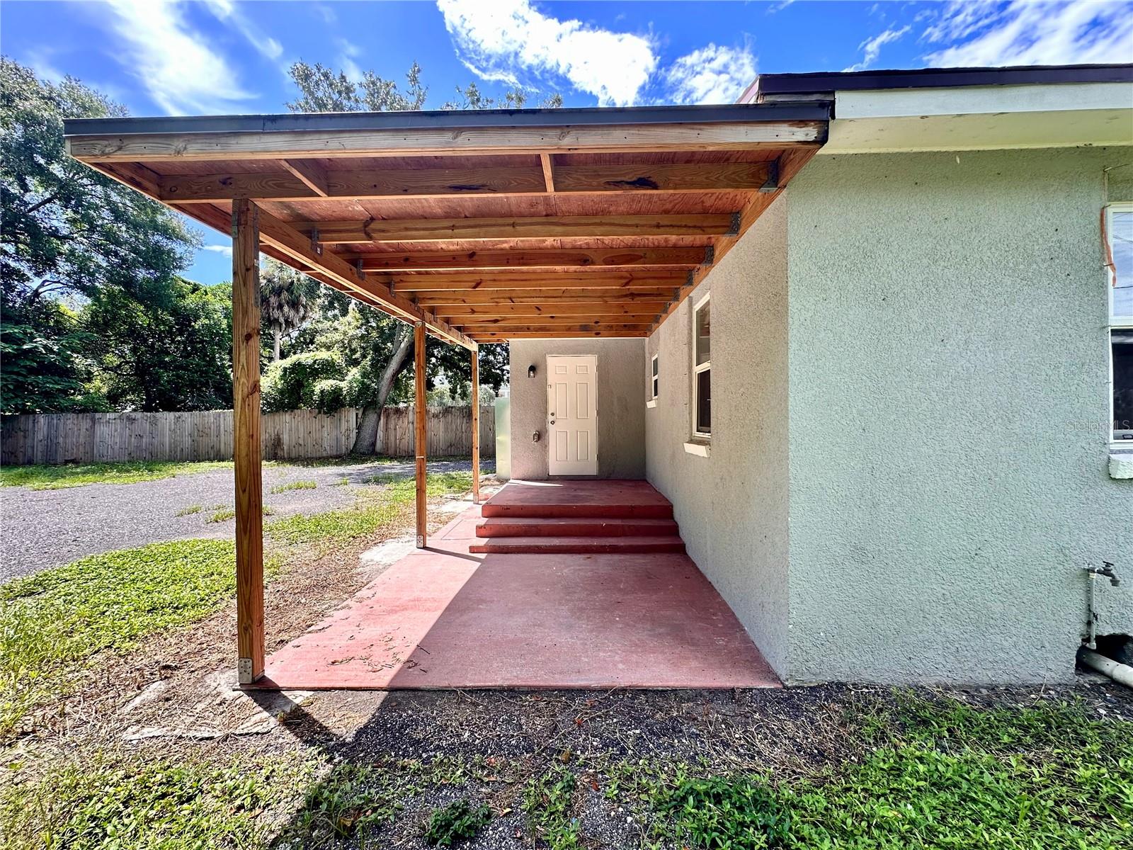 8517 Highland, Tampa, FL 33604