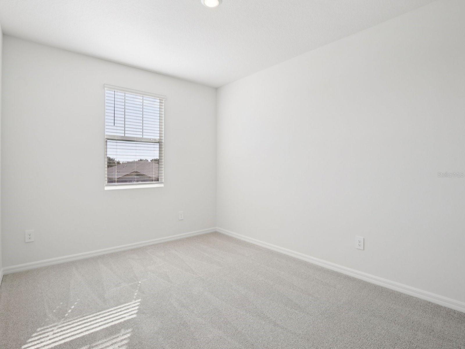 9017 Venetia, Palmetto, FL 34221