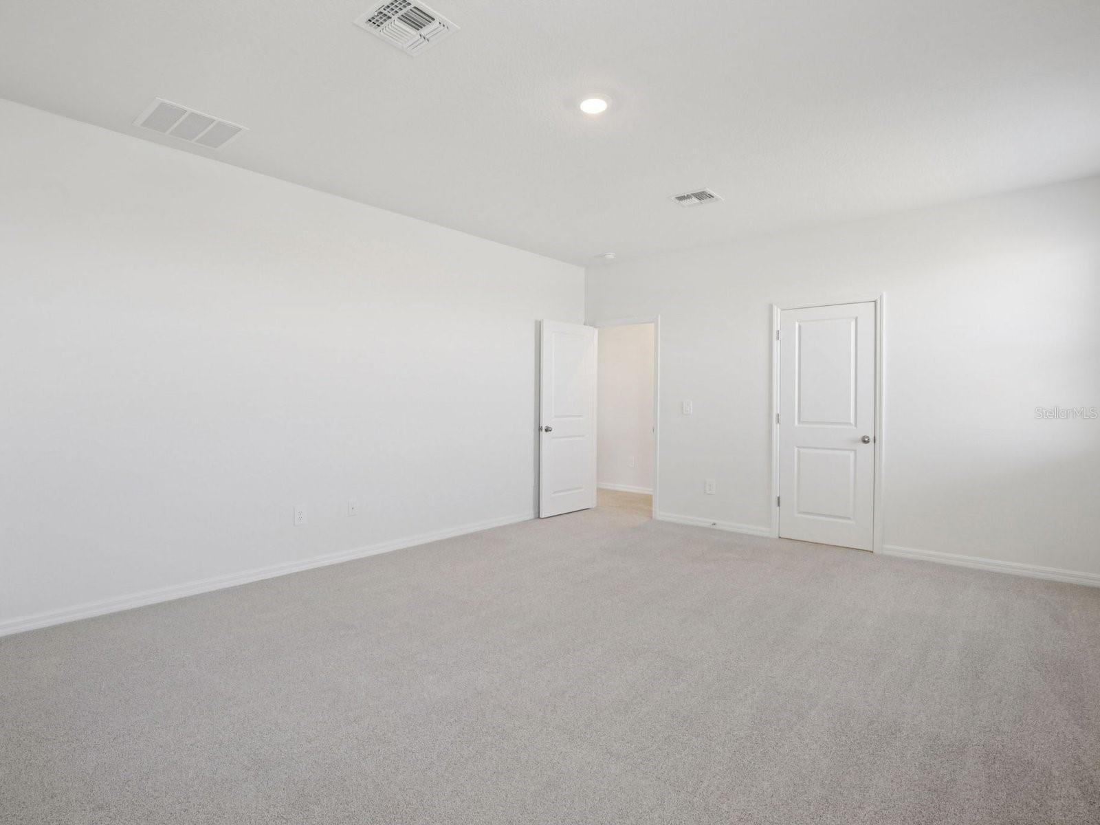 9017 Venetia, Palmetto, FL 34221