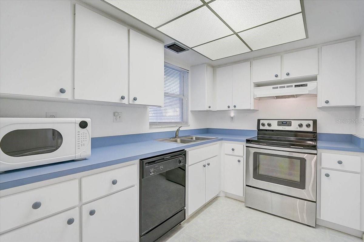 2875 Swifton Unit 58, Sarasota, FL 34231