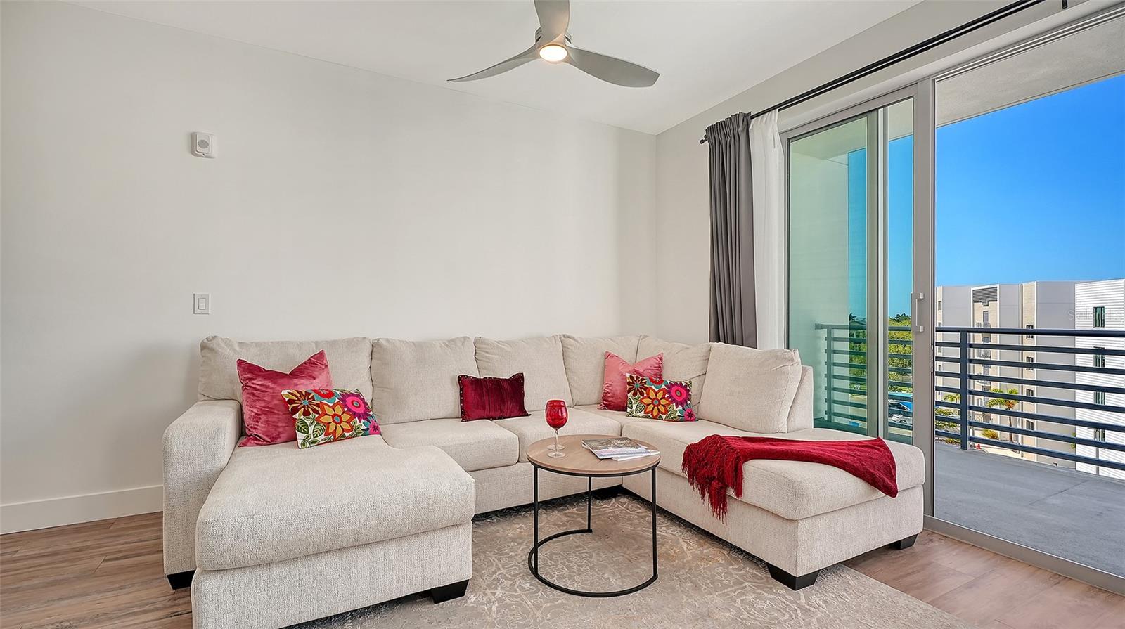1703 Tamiami Unit 511, Sarasota, FL 34234