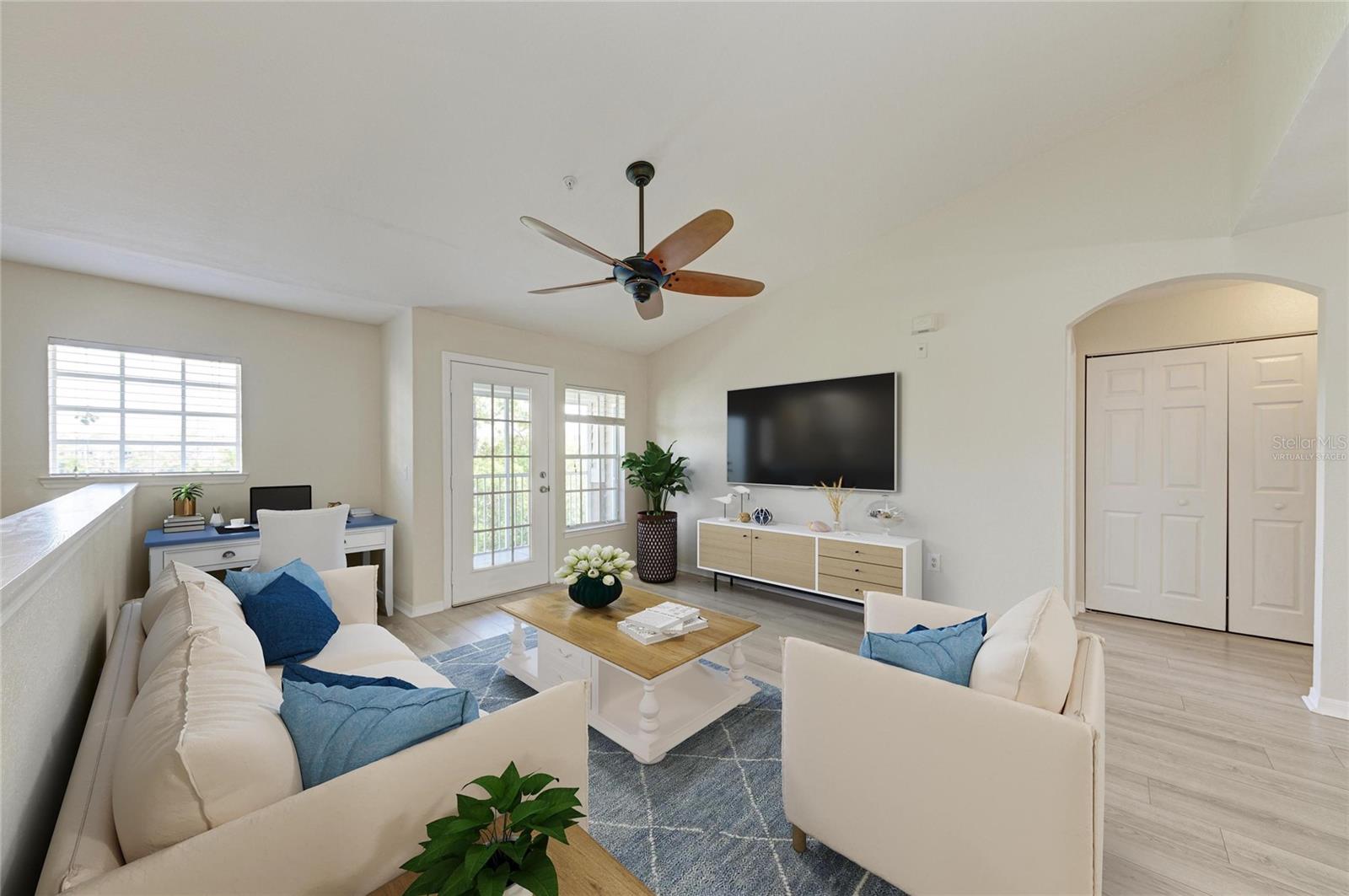 8911 Manor Unit 207, Lakewood Ranch, FL 34202