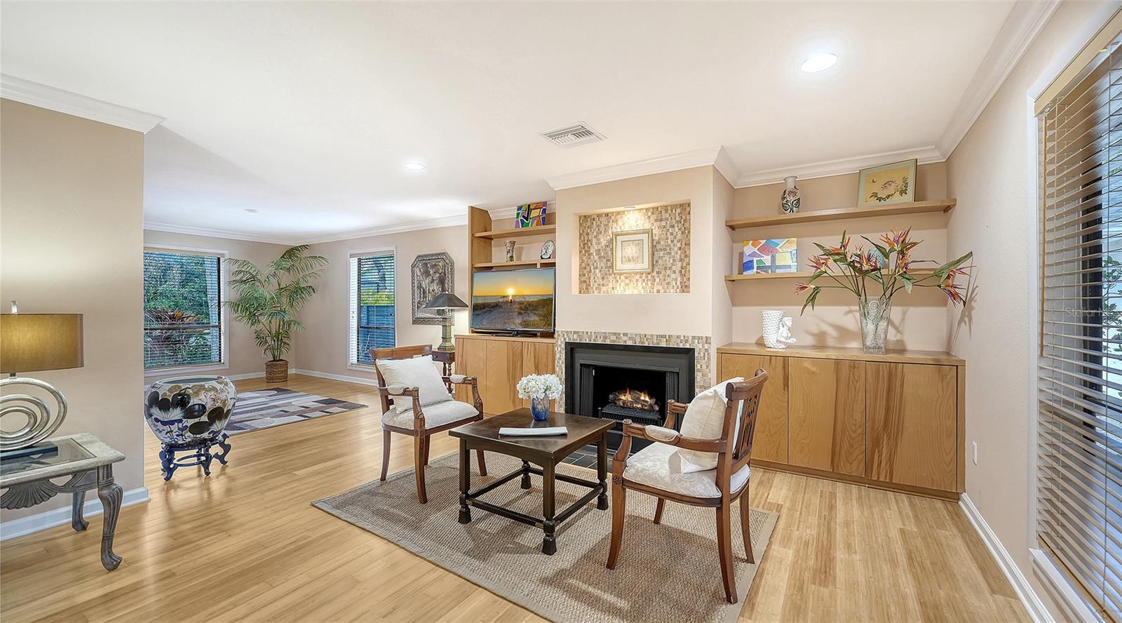 5345 Siesta, Sarasota, FL 34242