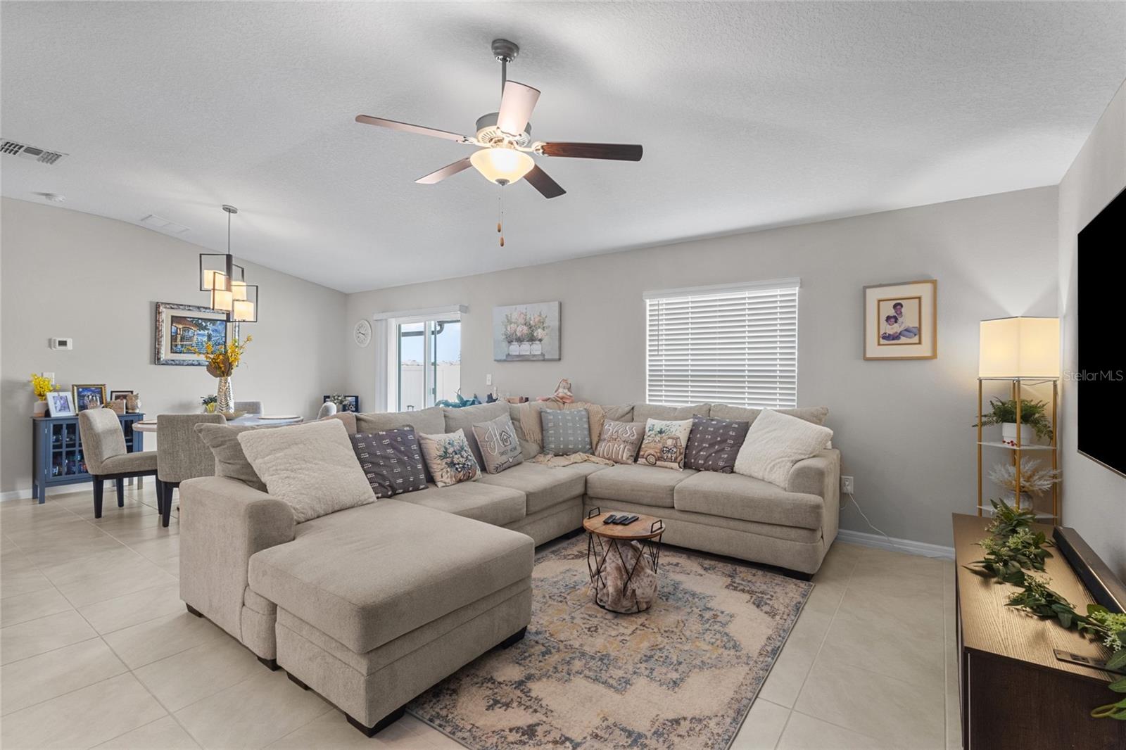 5426 Blue Azure, Wimauma, FL 33598