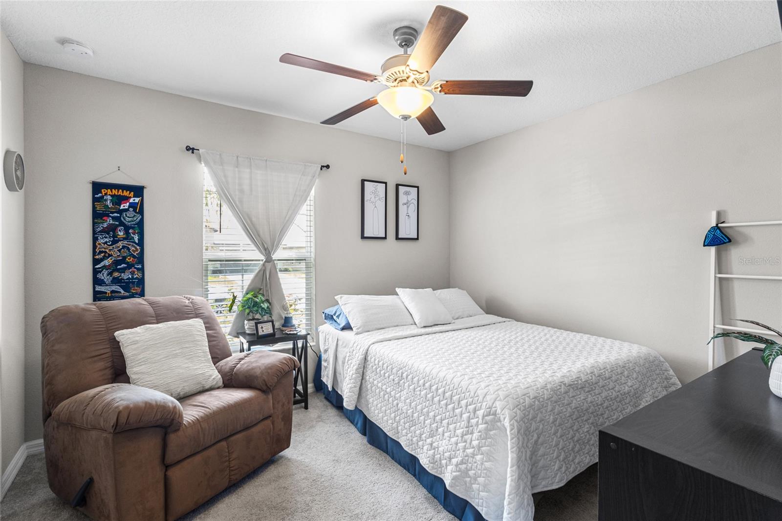 5426 Blue Azure, Wimauma, FL 33598