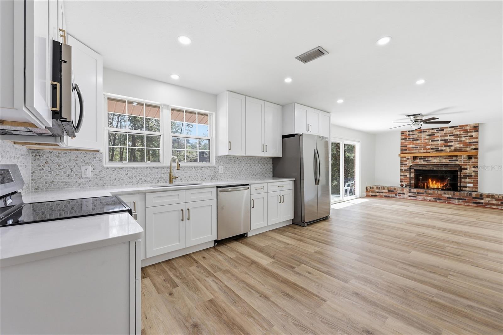 129 Benz, Lake City, FL 32024