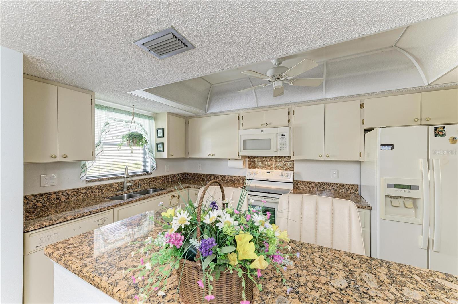 3983 Maceachen Unit 424, Sarasota, FL 34233