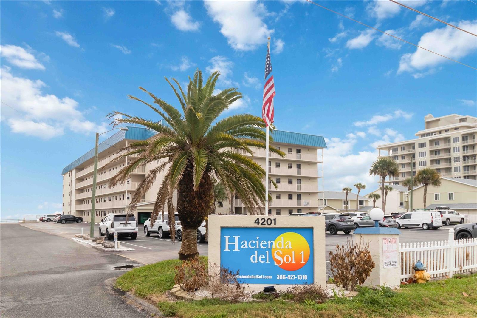 4201 Atlantic Unit 409, New Smyrna Beach, FL 32169