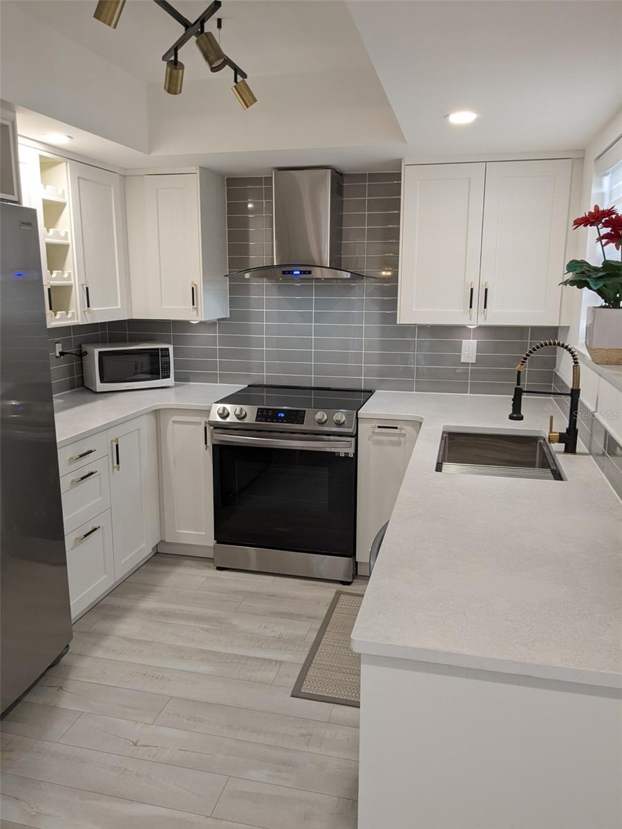1414 58th, Bradenton, FL 34209