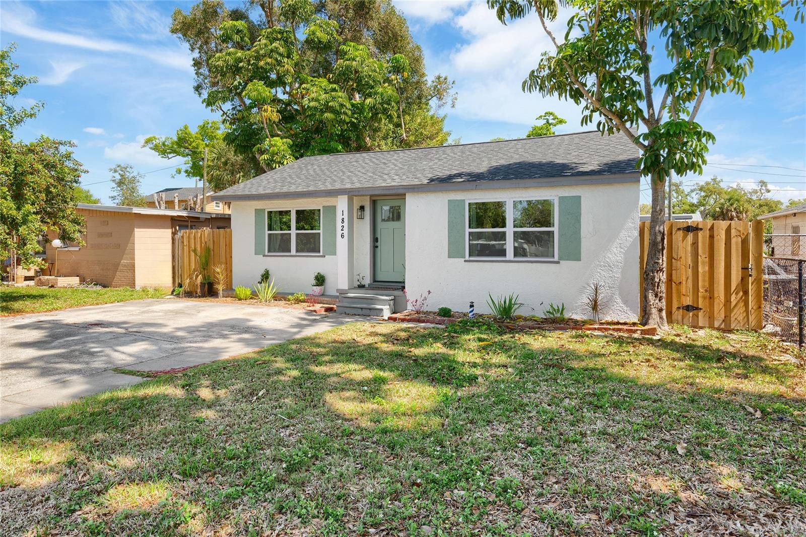 1826 30th, St Petersburg, FL 33712