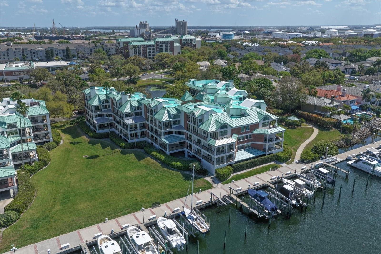 947 Seddon Cove Unit 947, Tampa, FL 33602