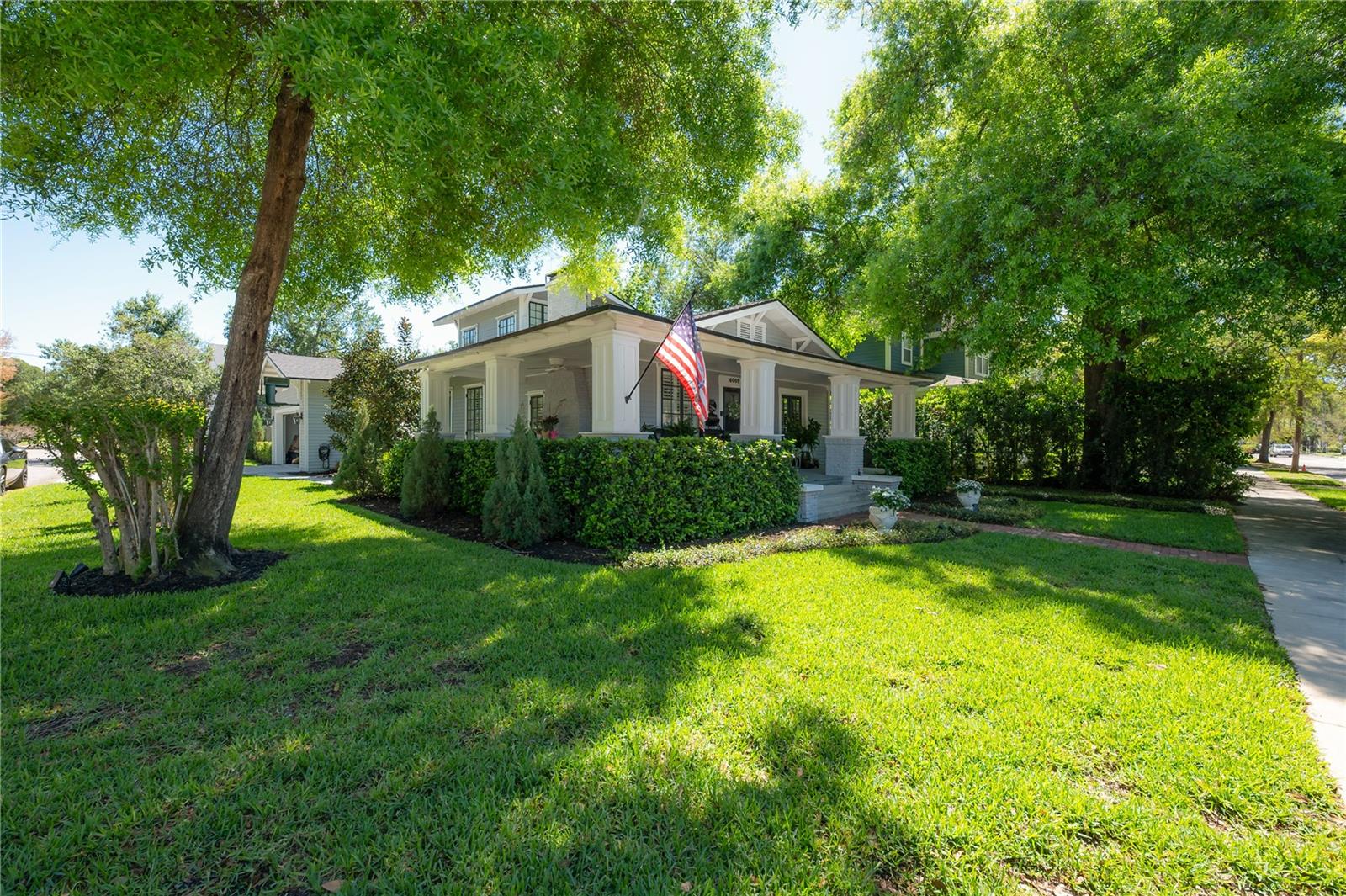 6009 Suwanee, Tampa, FL 33604