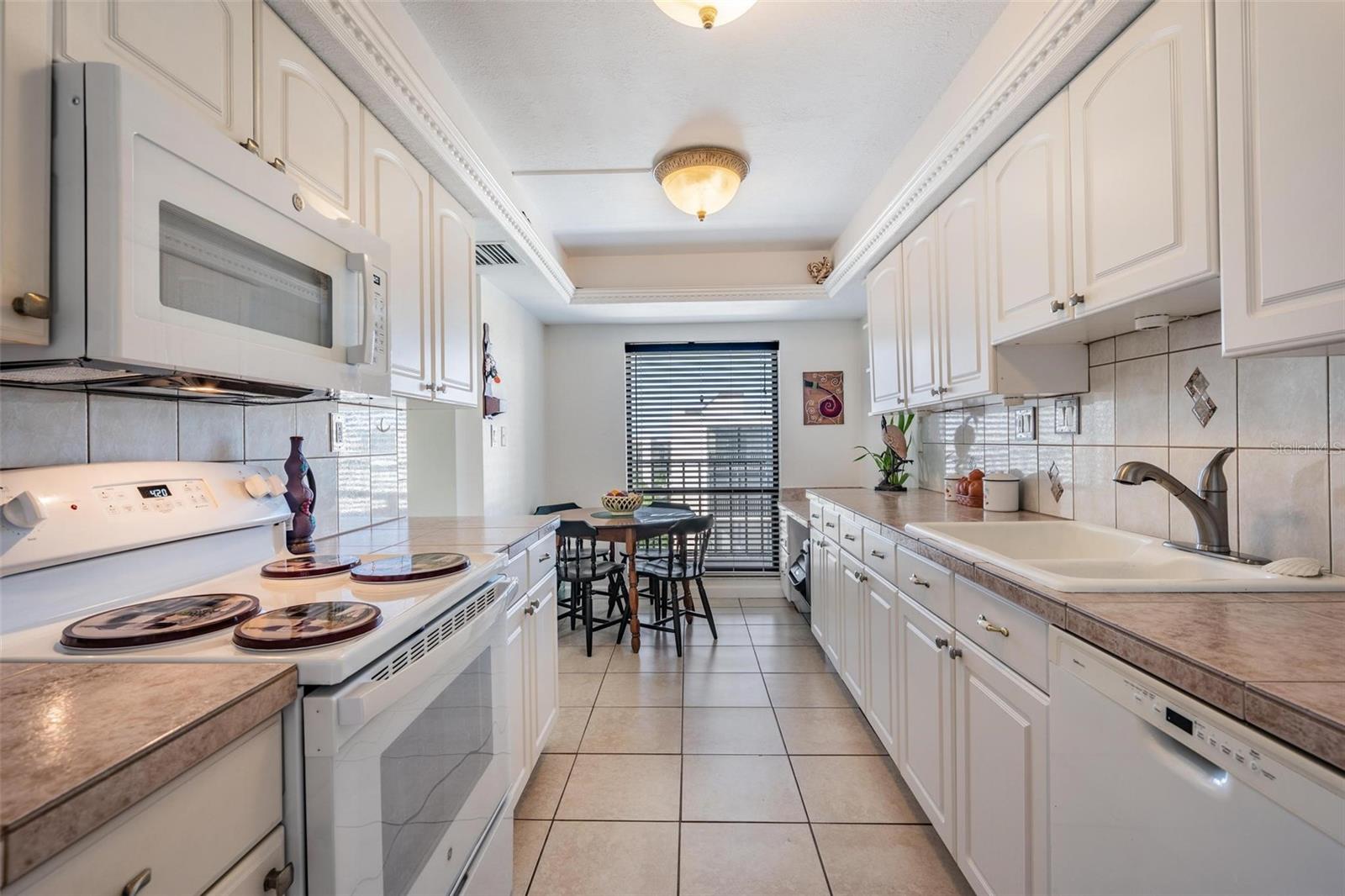 2900 Cove Cay Unit 7b, Clearwater, FL 33760