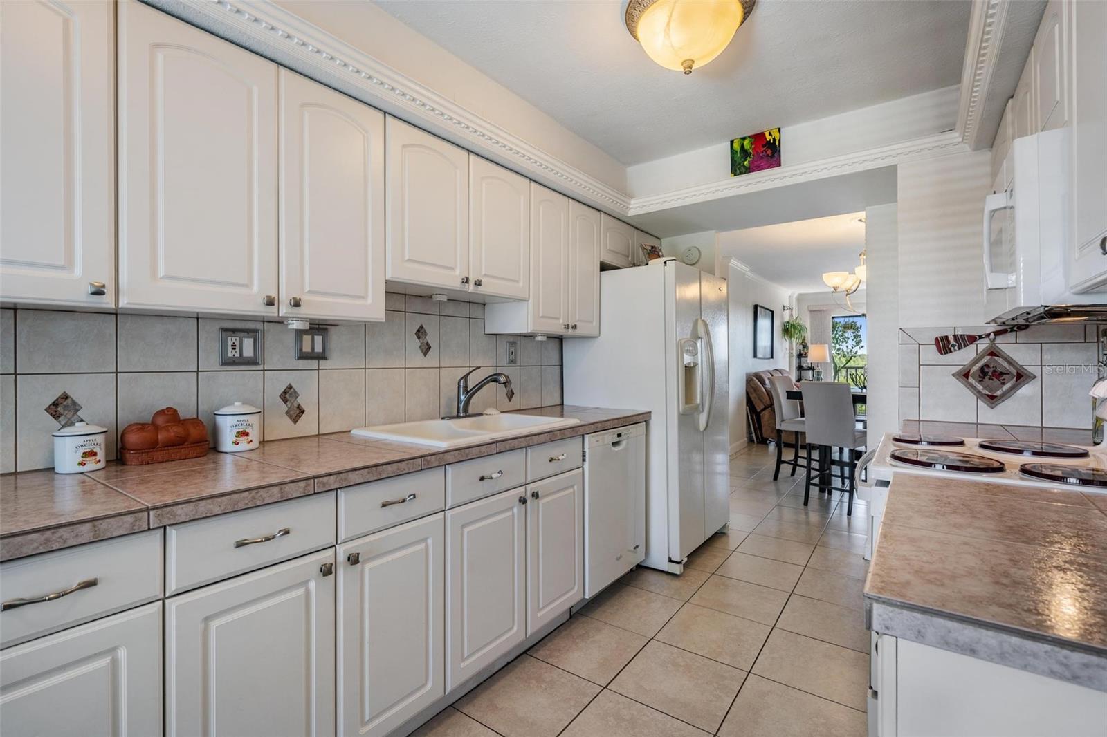 2900 Cove Cay Unit 7b, Clearwater, FL 33760