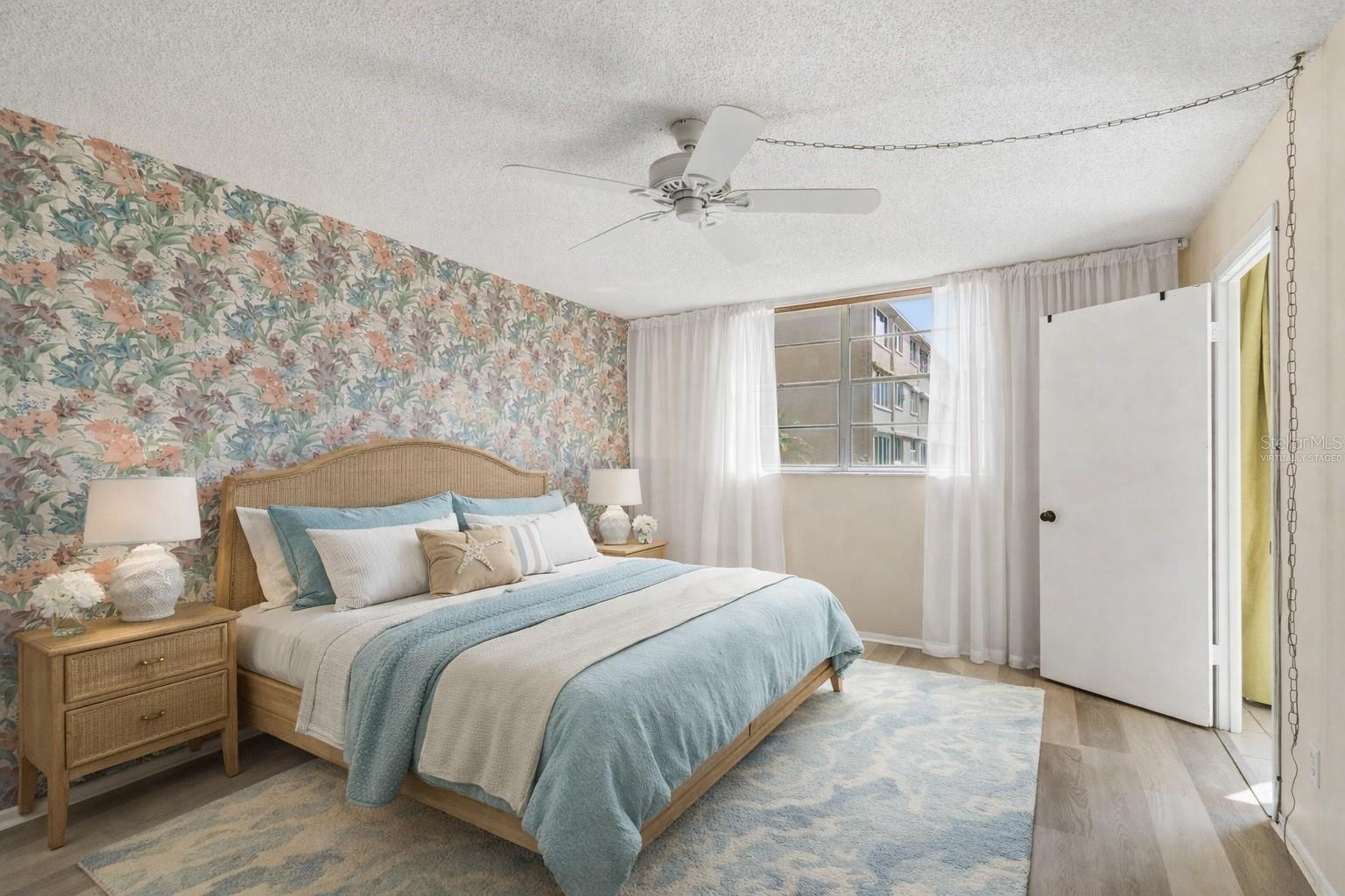 5095 Bay Unit 110, St Petersburg, FL 33703