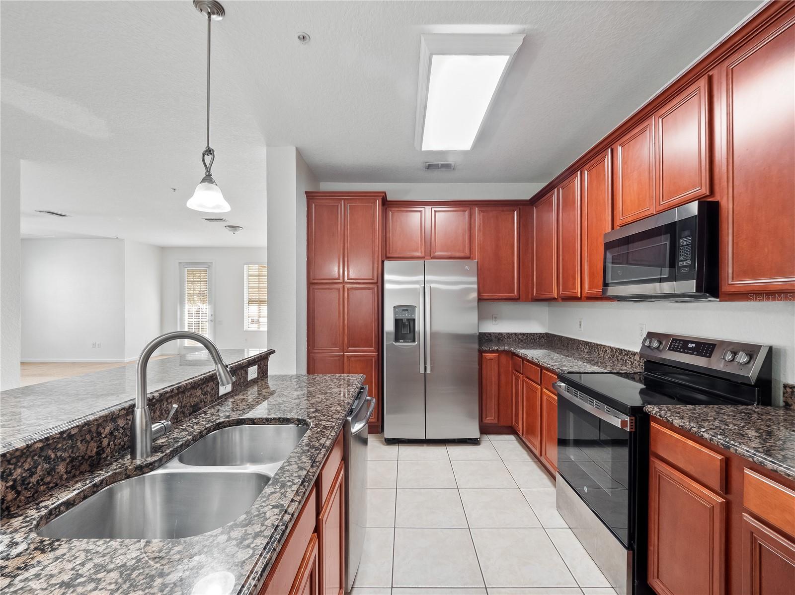 3362 Robert Trent Jones Unit 10407, Orlando, FL 32835