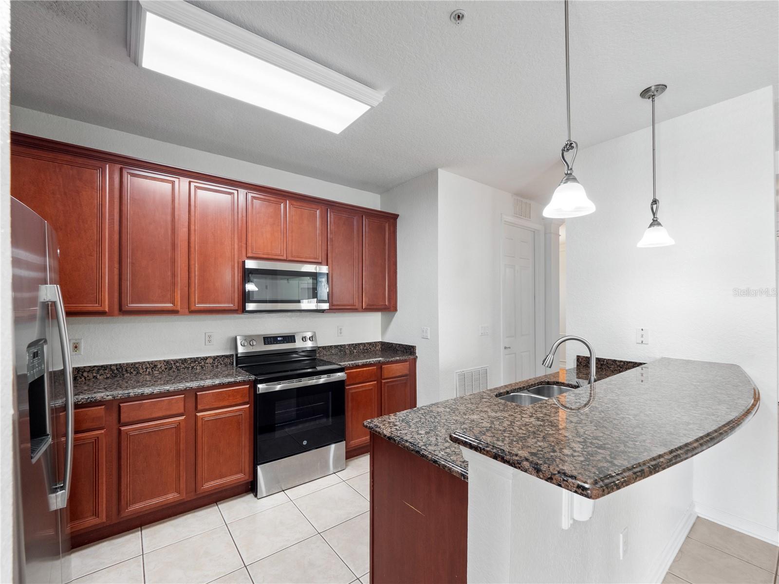 3362 Robert Trent Jones Unit 10407, Orlando, FL 32835