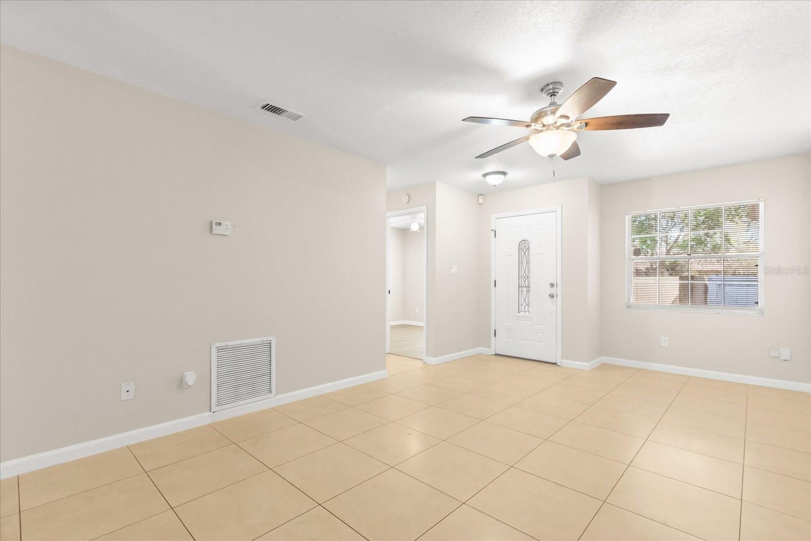 1444 Sophie, Orlando, FL 32828