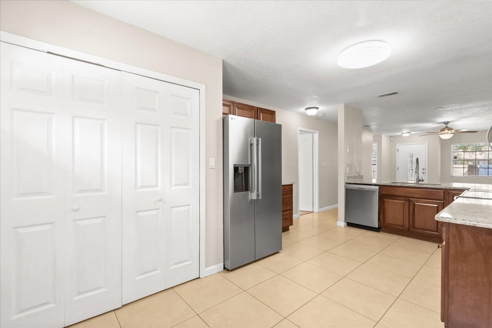 1444 Sophie, Orlando, FL 32828
