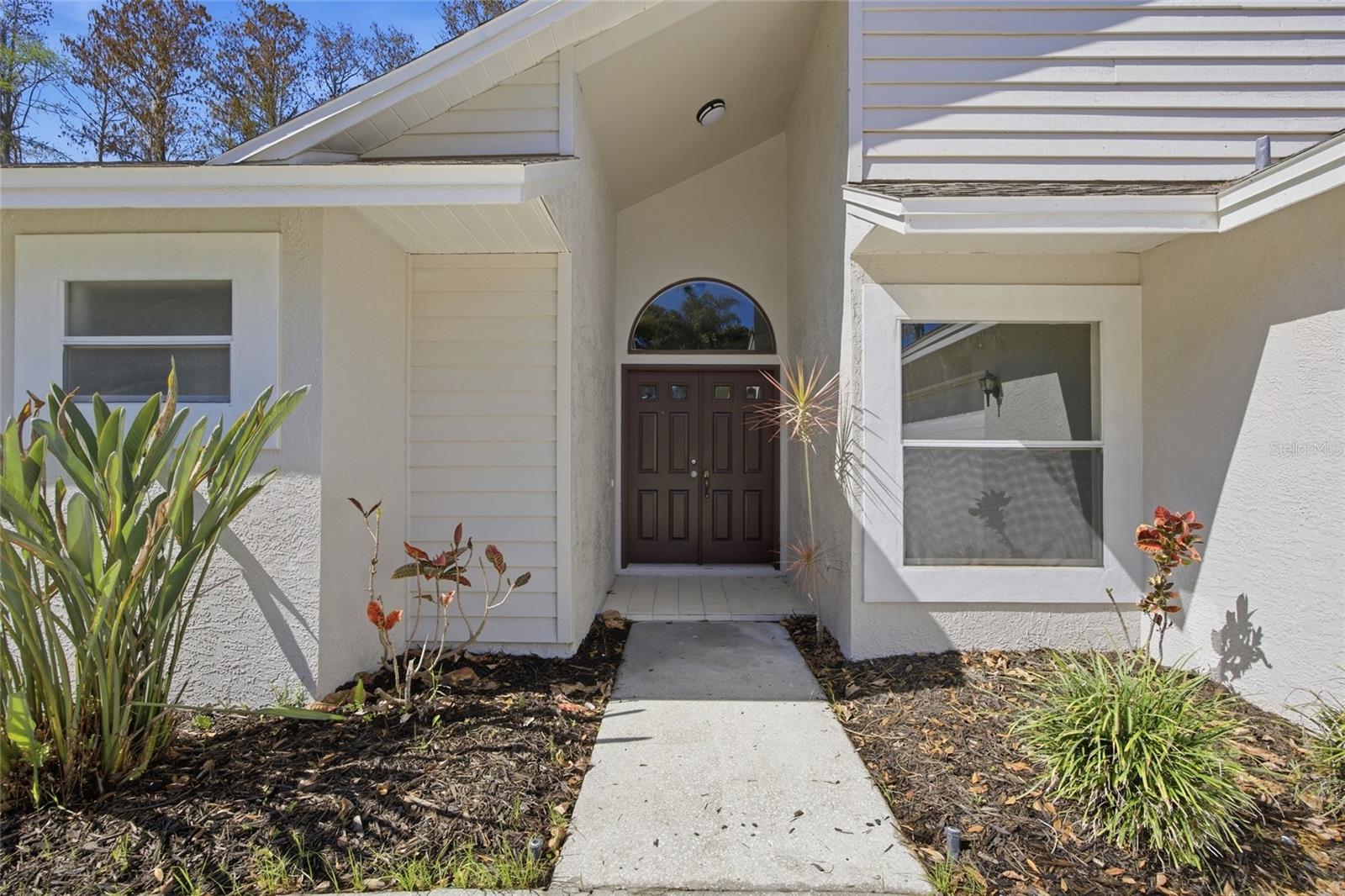 812 Crestridge, Tarpon Springs, FL 34688