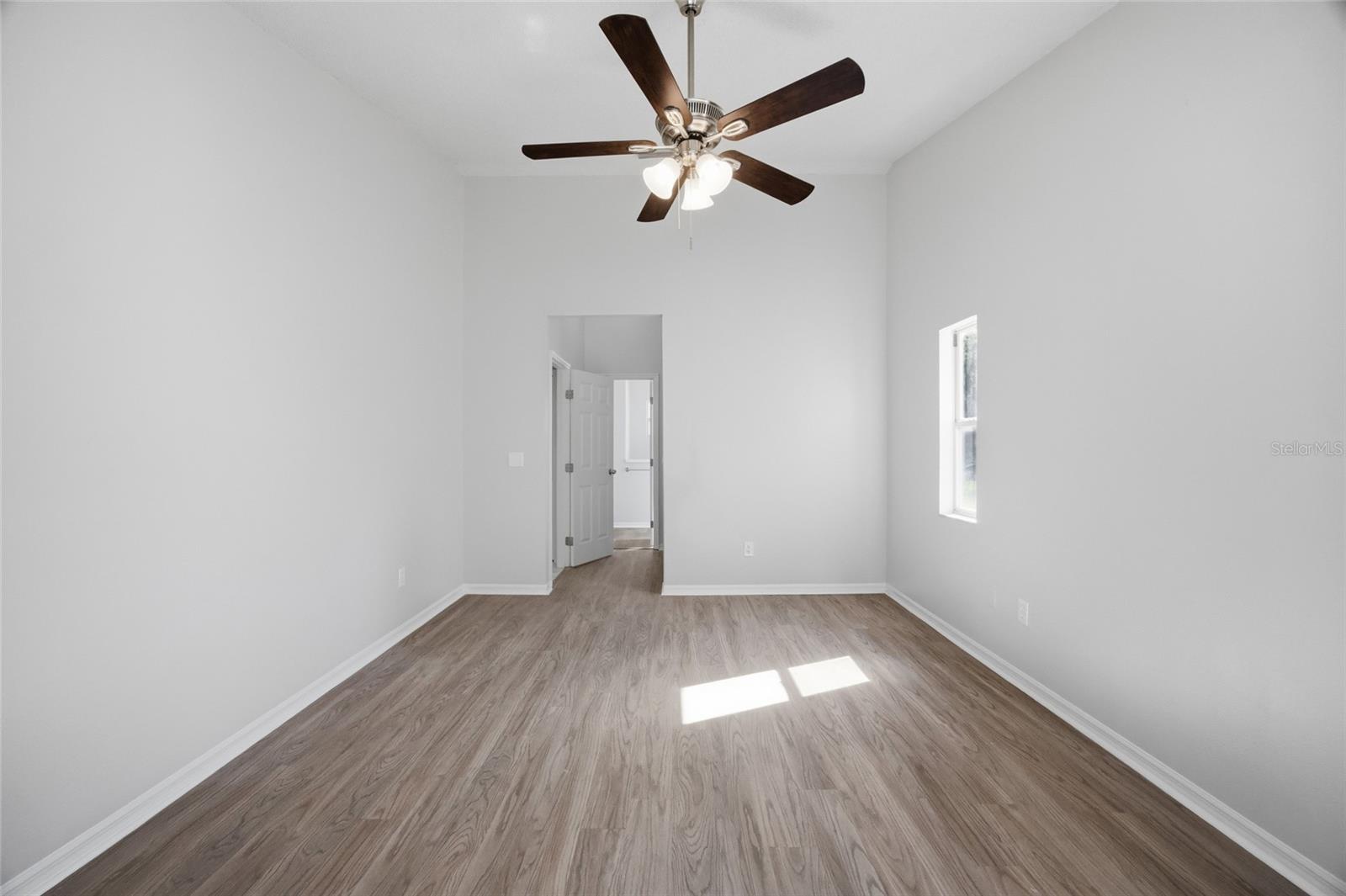 812 Crestridge, Tarpon Springs, FL 34688